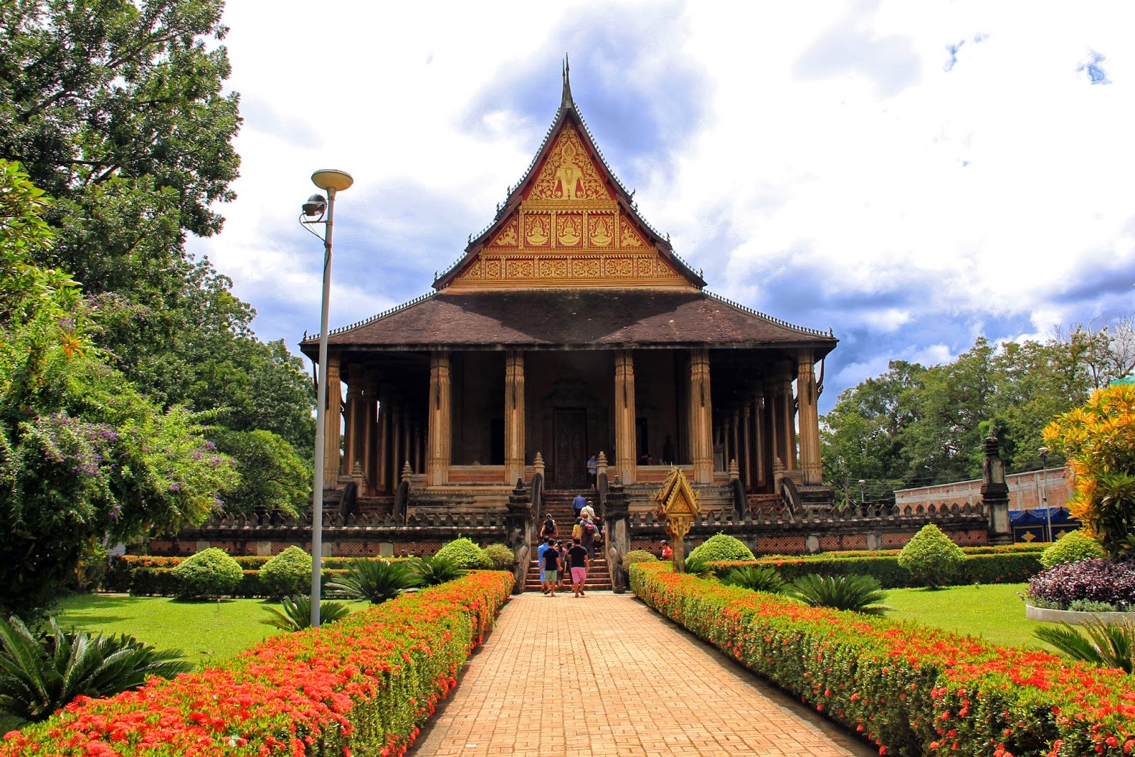 ho phra keo vientiane - Tours by group